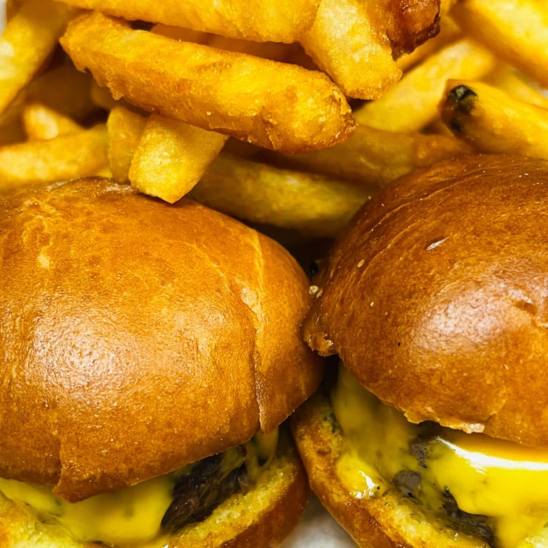 BBQ Burger Delight